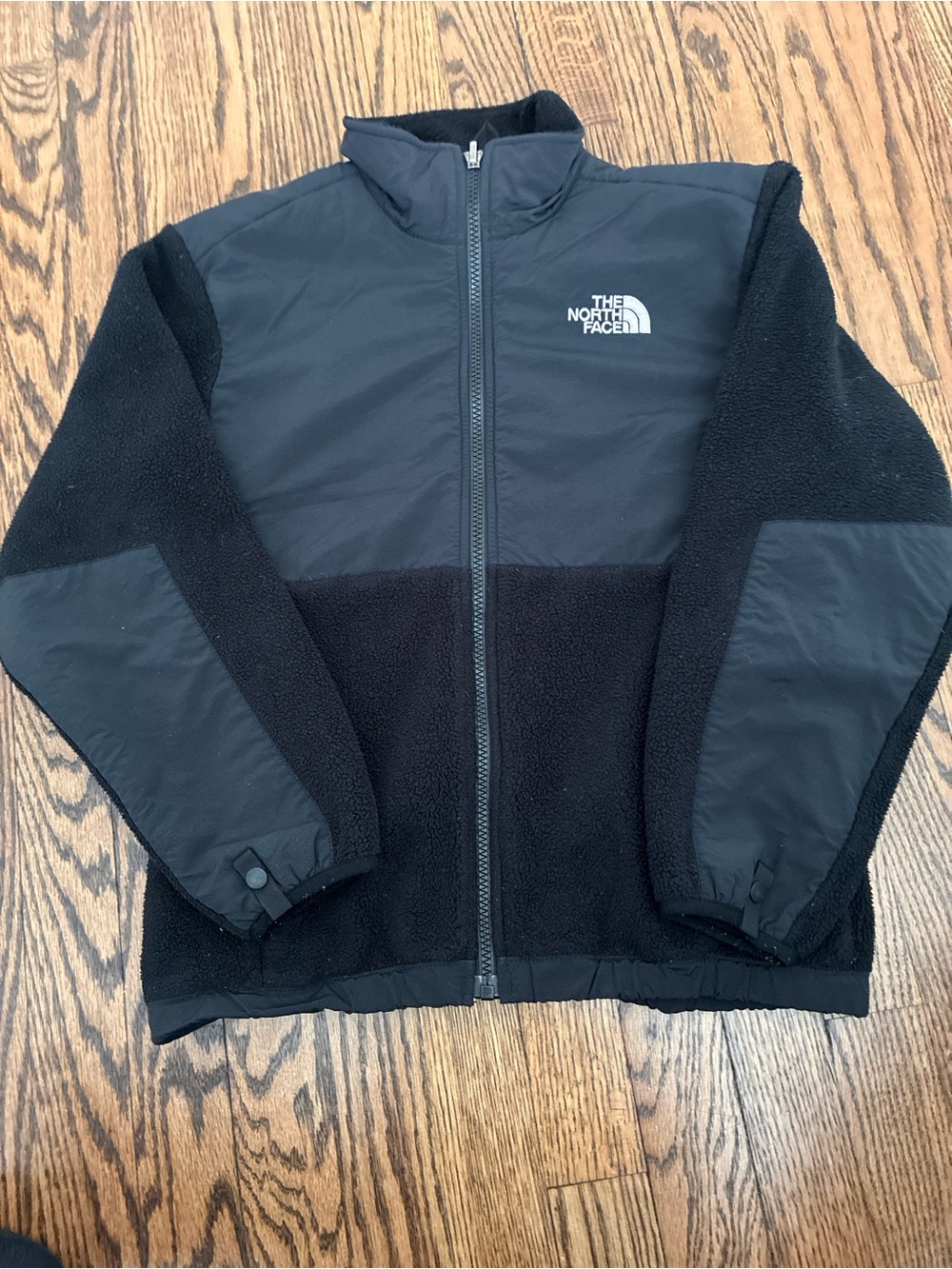 North Face girls Denali in black, size medium